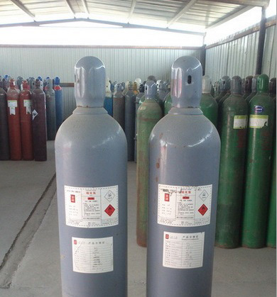 制備高純氯化氫氣體中各個裝置的作用